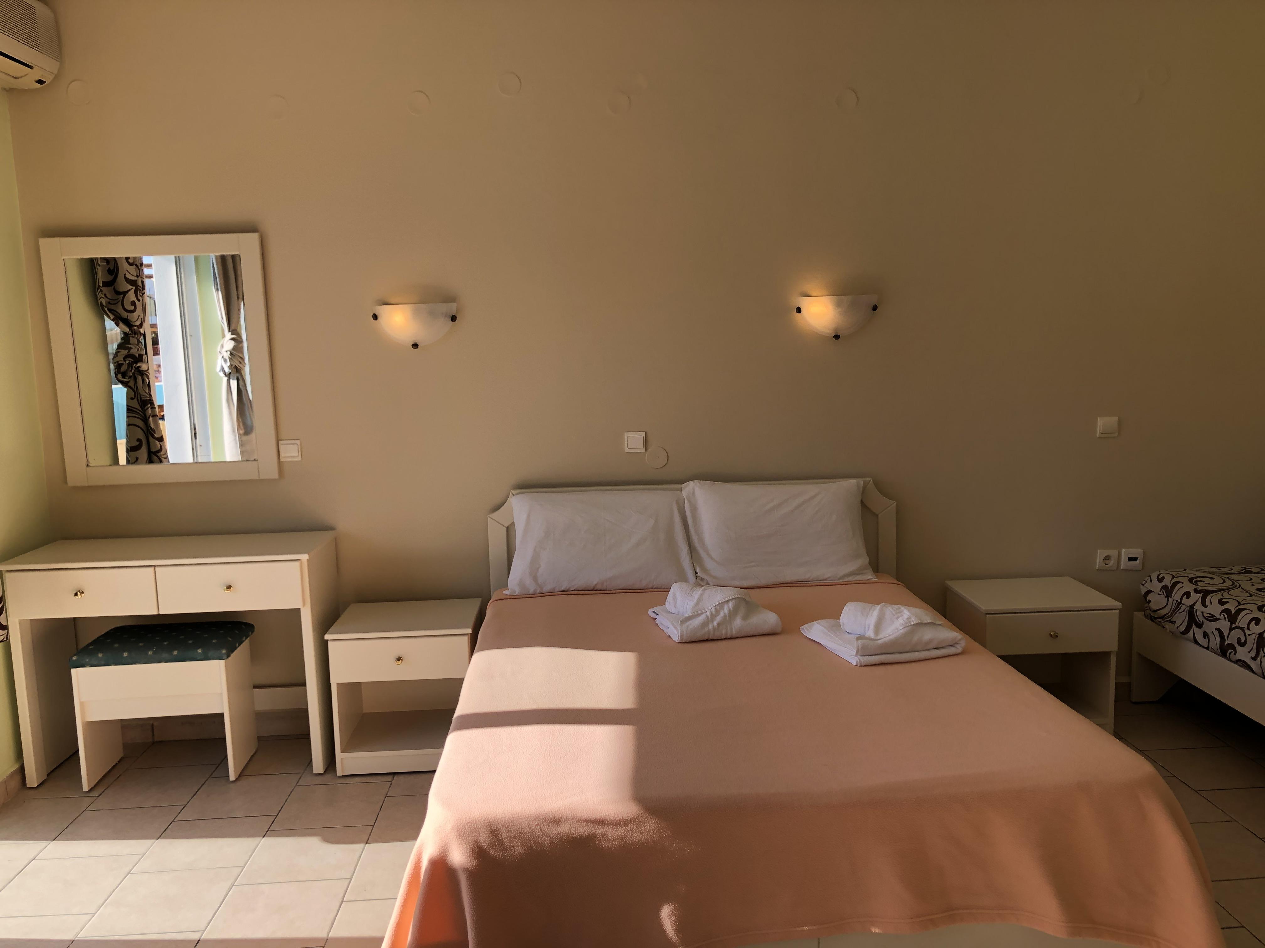 Epis Hotel Agia Marina Zewnętrze zdjęcie