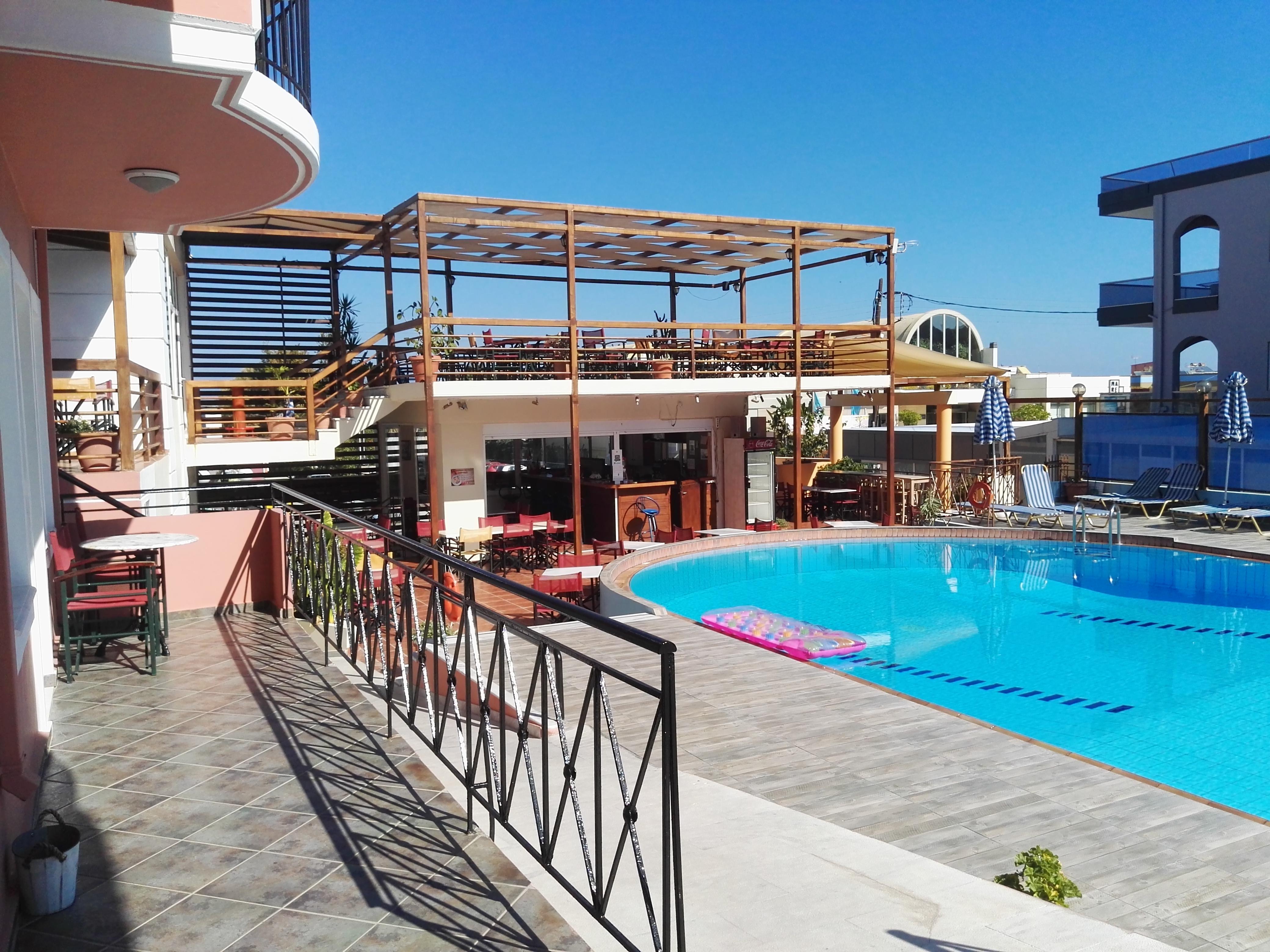 Epis Hotel Agia Marina Zewnętrze zdjęcie