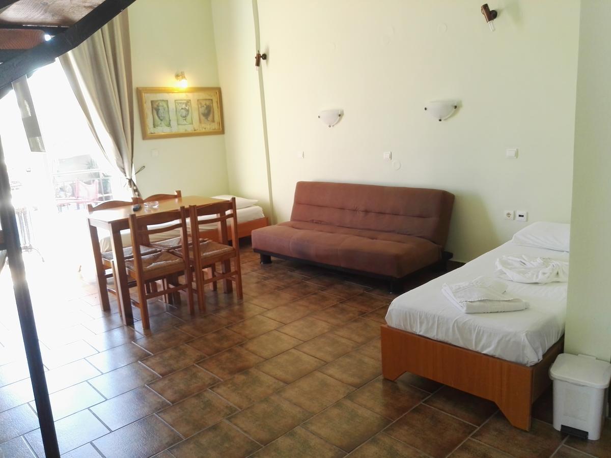 Epis Hotel Agia Marina Zewnętrze zdjęcie