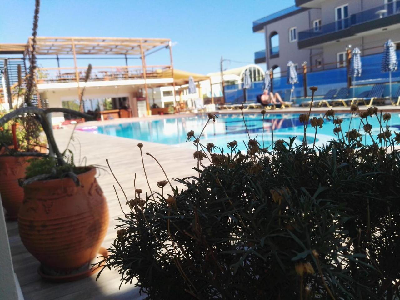 Epis Hotel Agia Marina Zewnętrze zdjęcie