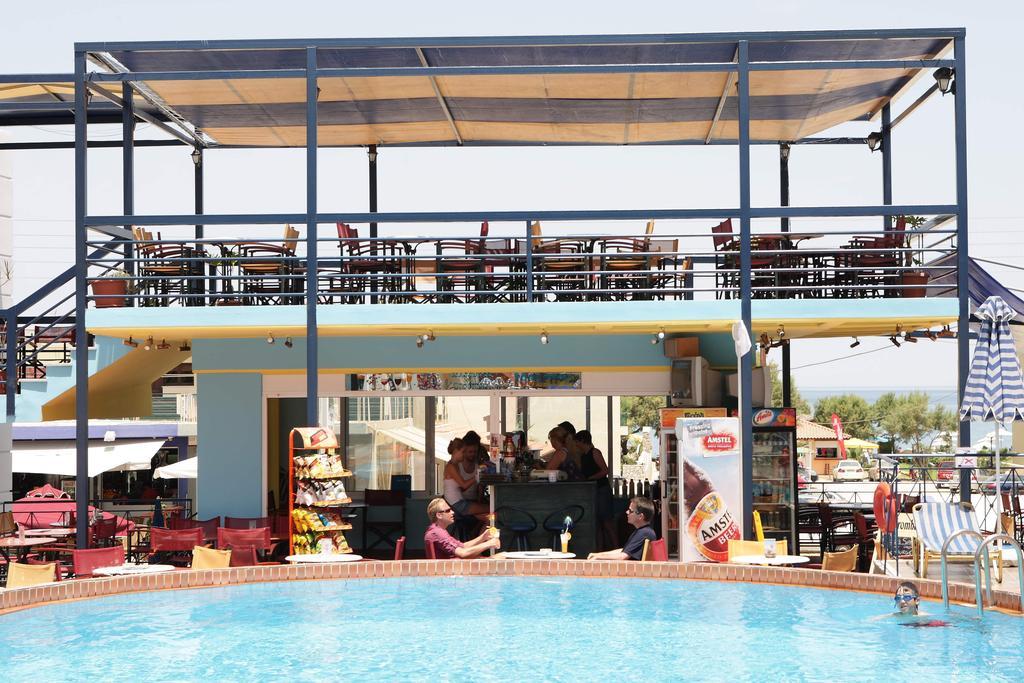 Epis Hotel Agia Marina Zewnętrze zdjęcie