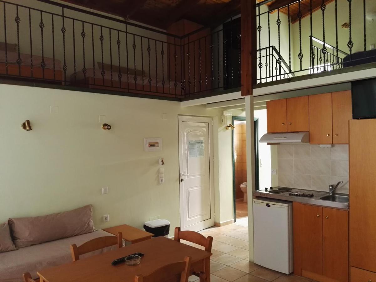 Epis Hotel Agia Marina Zewnętrze zdjęcie