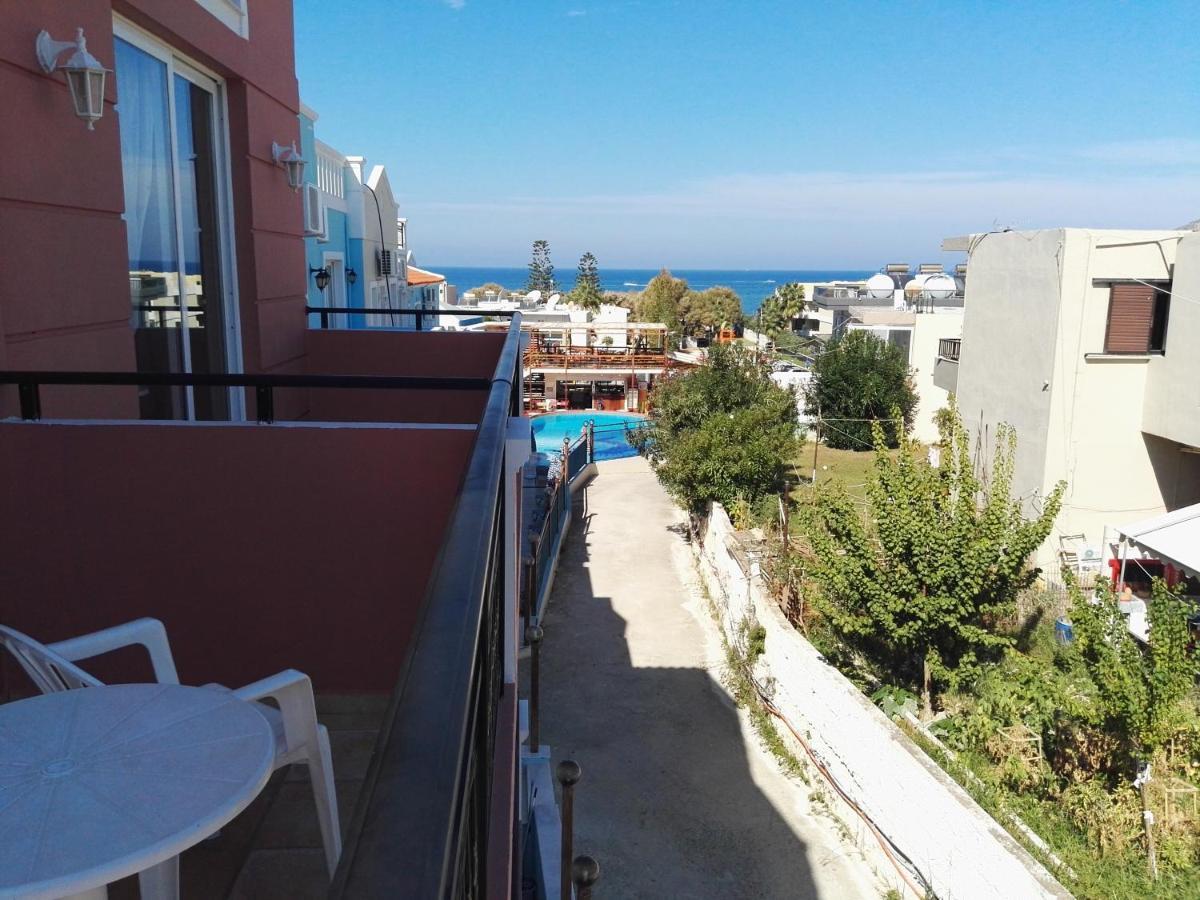 Epis Hotel Agia Marina Zewnętrze zdjęcie