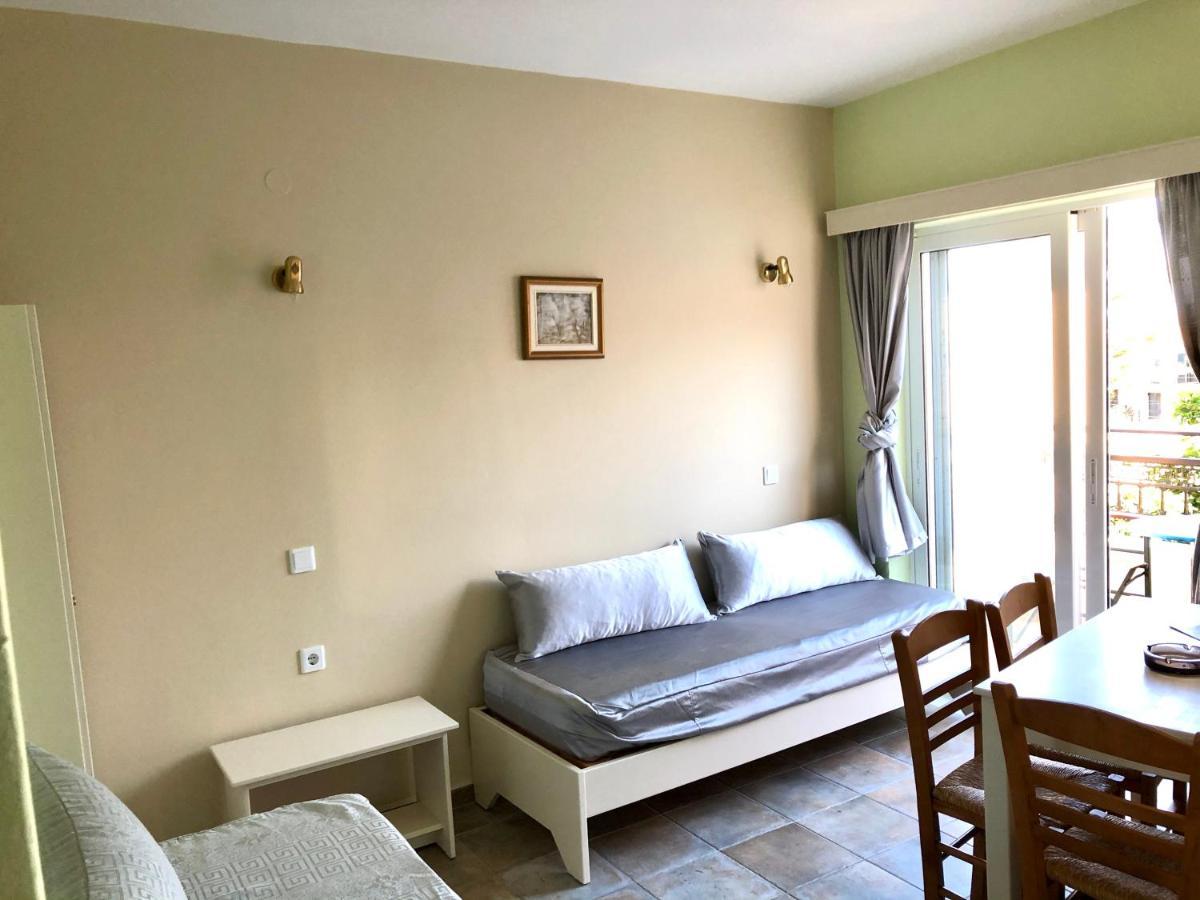 Epis Hotel Agia Marina Zewnętrze zdjęcie