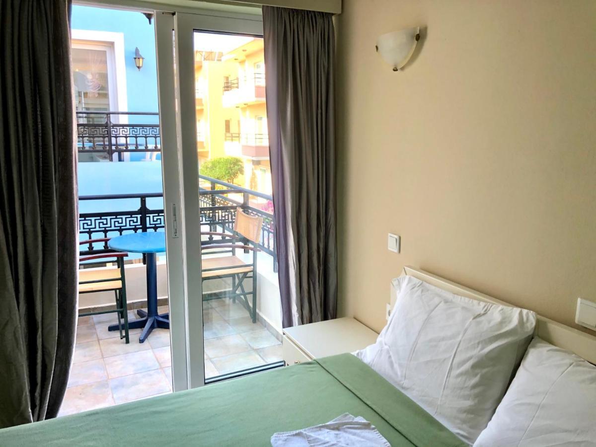 Epis Hotel Agia Marina Zewnętrze zdjęcie